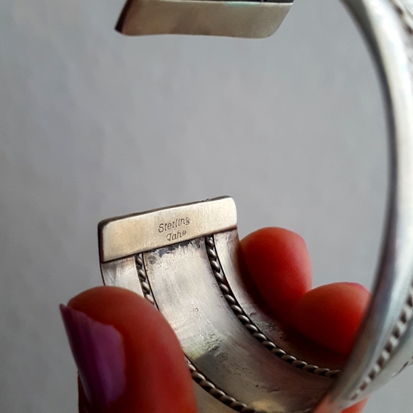 🌙SIGNED Sterling Navajo Bracelet 💫 Tahe Cuff - Picture 4 of 10